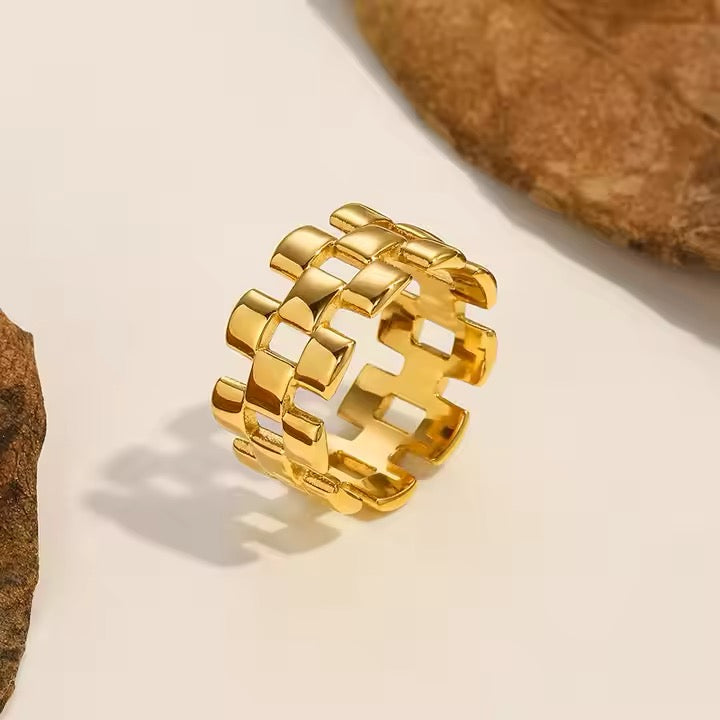 Gilded Grid Ring