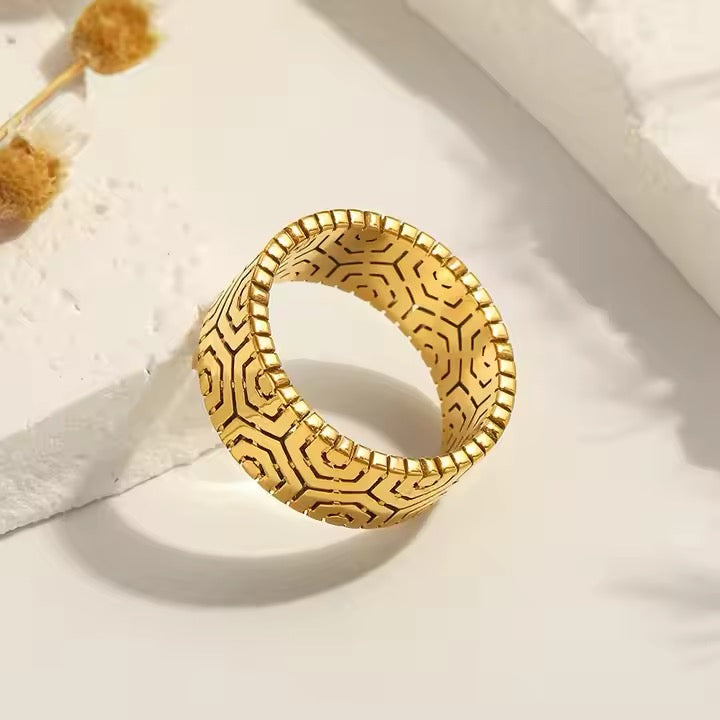 HexaMaze Ring