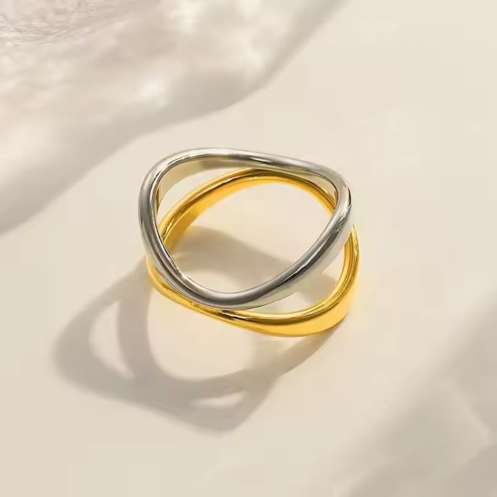 X-shaped Zirconia Ring