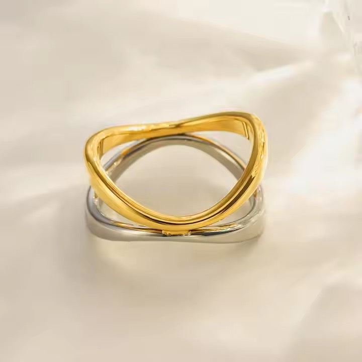 X-shaped Zirconia Ring